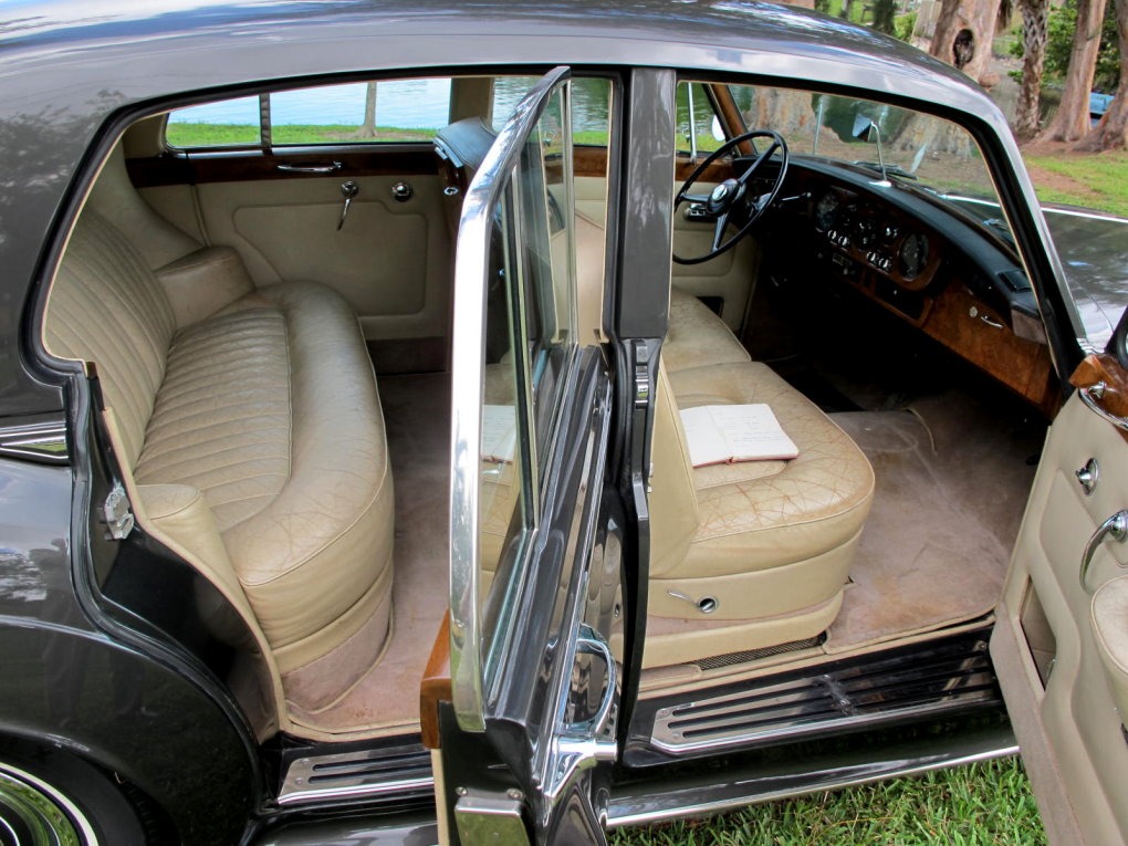 Used-1963-Rolls-Royce-Silver-Cloud-III-Standard-Sedan