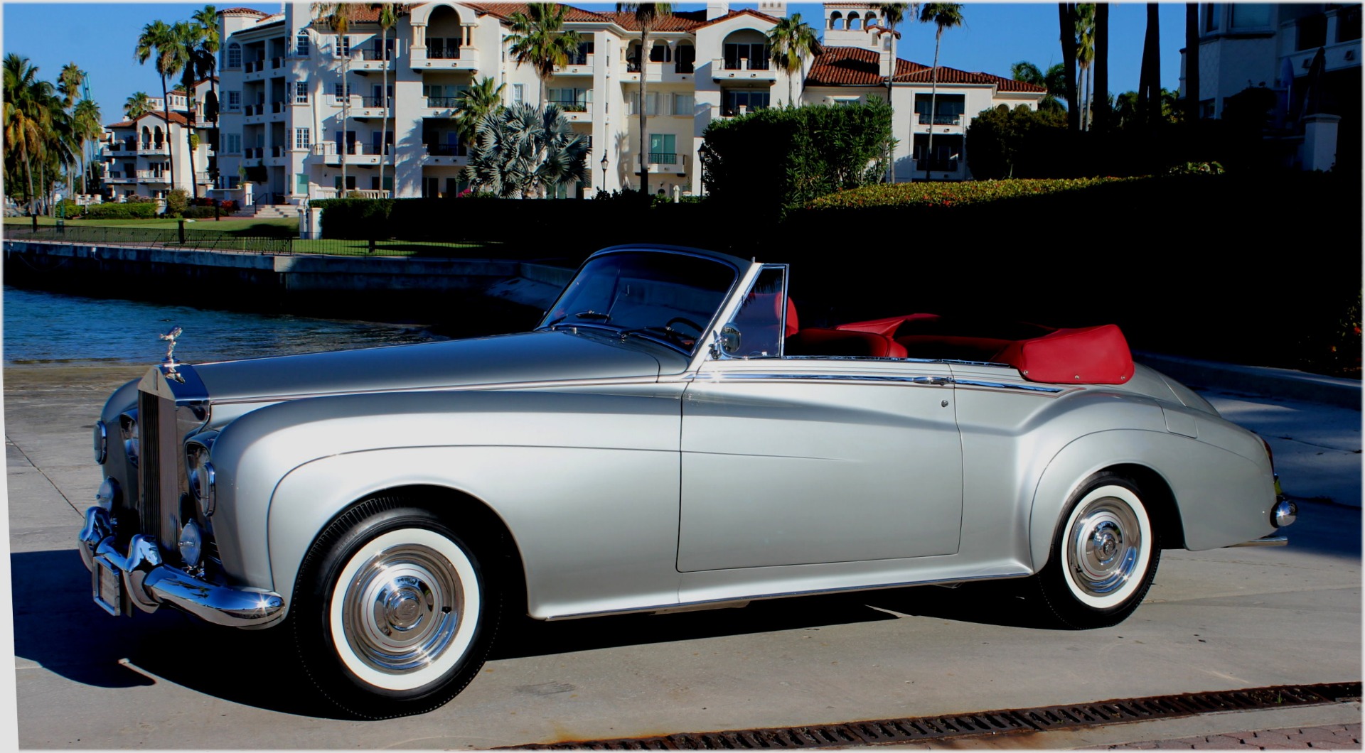 Chi tiết hơn 65 về rolls royce silver cloud convertible hay nhất - Du ...