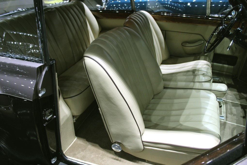 Used-1957-Bentley-S1-Continental-Park-Ward-Design-872
