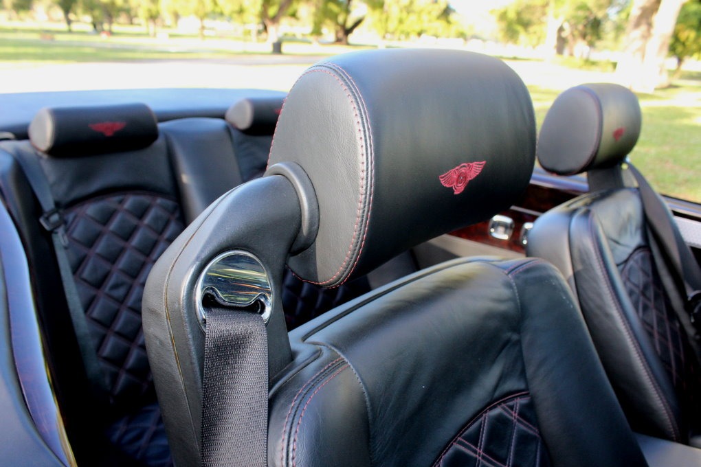 Used-2003-Bentley-Azure-Final-Series