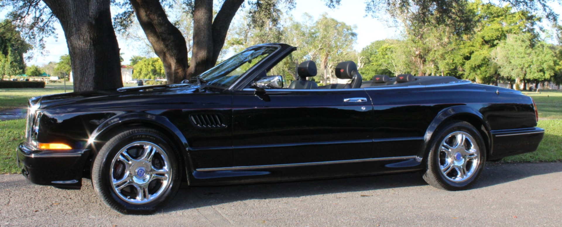 Used-2003-Bentley-Azure-Final-Series