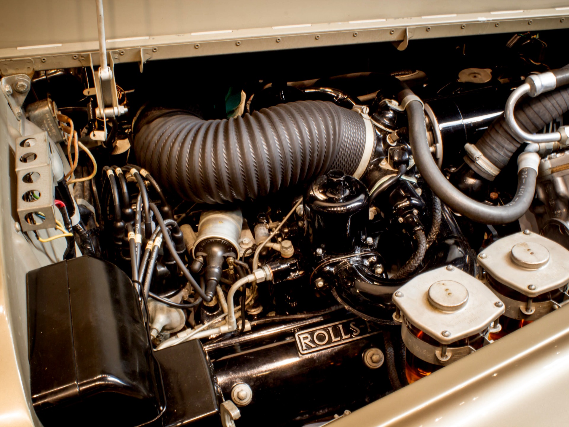 Used-1965-Rolls-Royce-Silver-Cloud-III