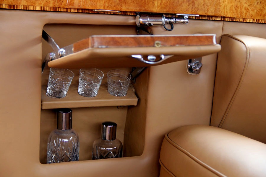 Used-1961-Rolls-Royce-Phantom-V-PV55-Two-door-Touring-Saloon