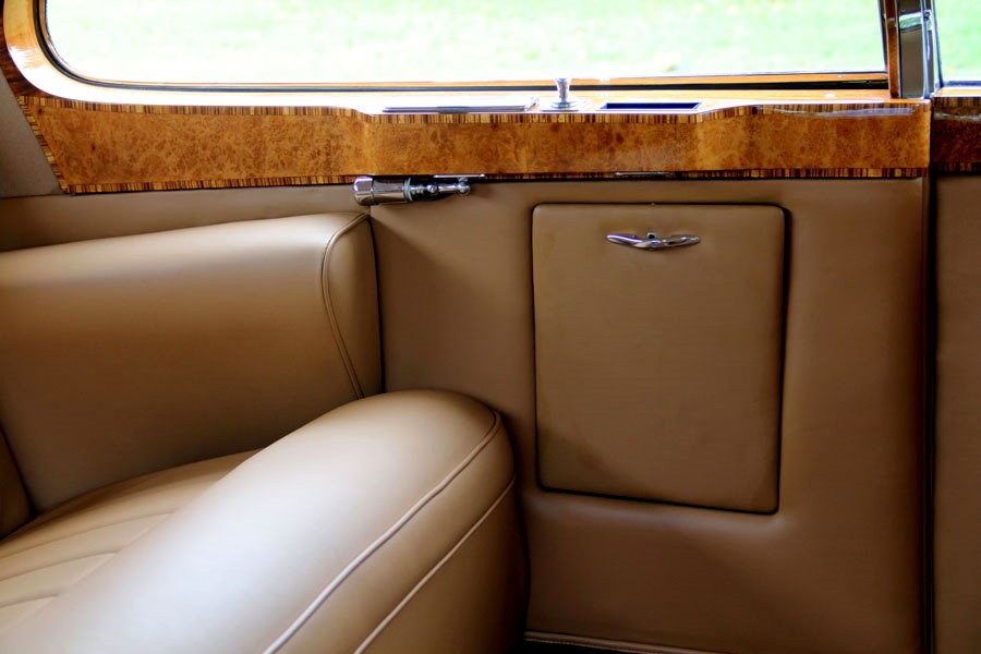 Used-1961-Rolls-Royce-Phantom-V-PV55-Two-door-Touring-Saloon