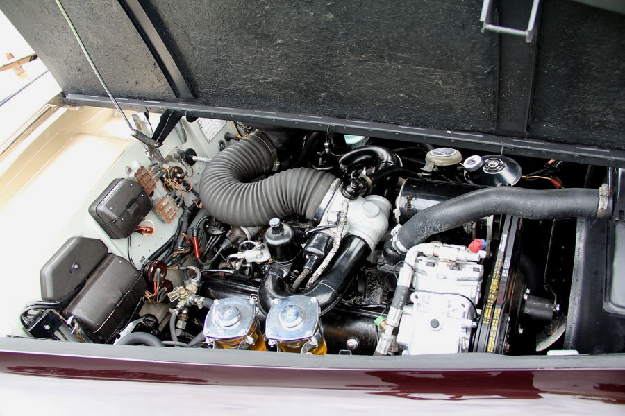 Used-1961-Rolls-Royce-Phantom-V-PV55-Two-door-Touring-Saloon