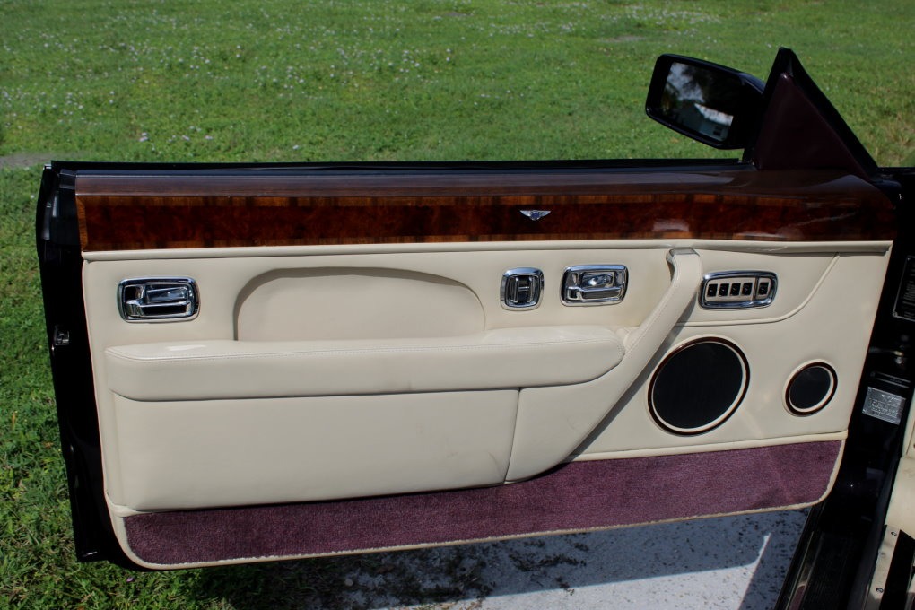 Used-1998-BENTLEY-Azure-345-Hp-Turbo
