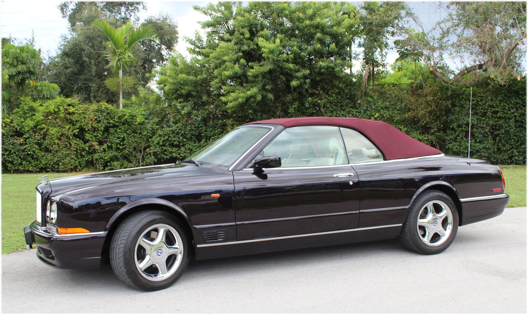 Used-1998-BENTLEY-Azure-345-Hp-Turbo