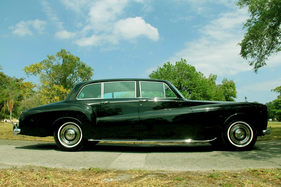 Used-1961-Rolls-PHANTOM-V-Limousine