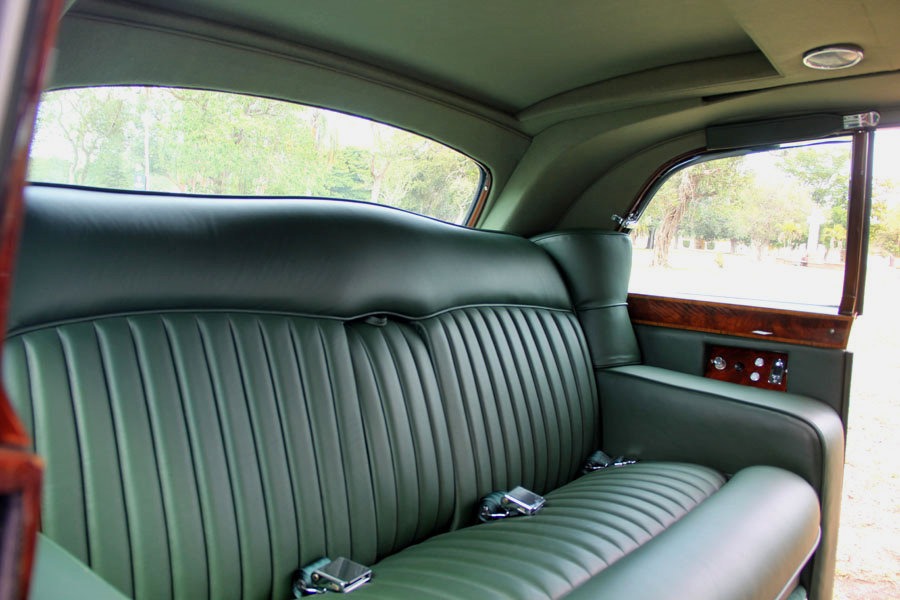 Used-1961-Rolls-PHANTOM-V-Limousine