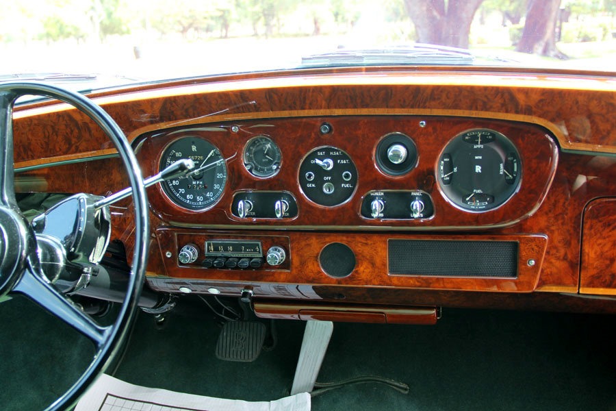 Used-1961-Rolls-PHANTOM-V-Limousine