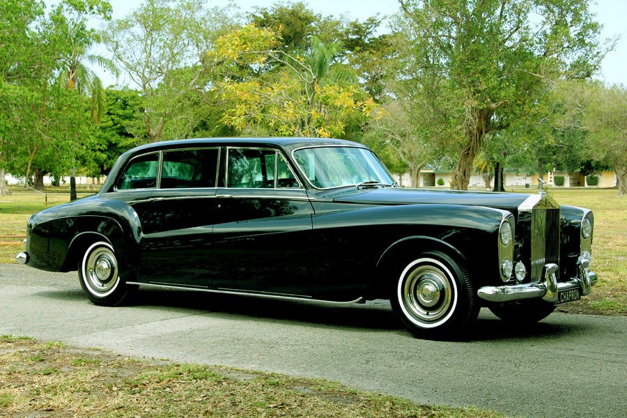 Rolls Royce Limousines, RR Phantom Limos