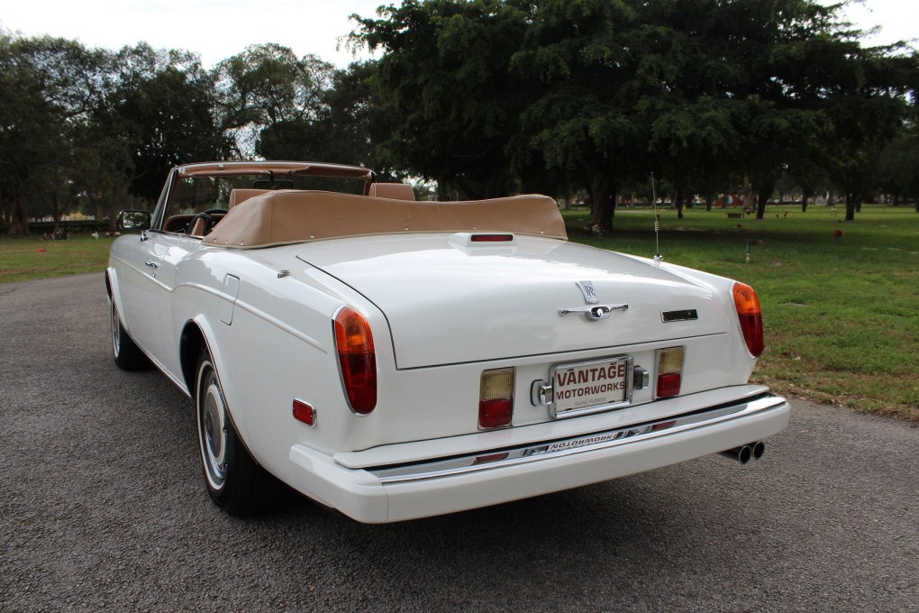 Used-1994-Rolls-Royce-Corniche-IV