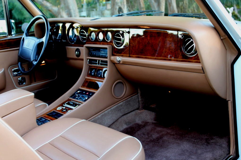 Used-1994-Rolls-Royce-Corniche-IV