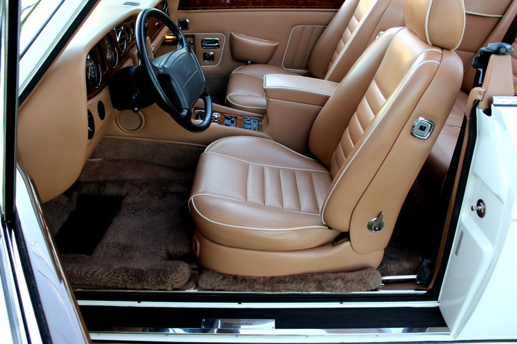 Used-1994-Rolls-Royce-Corniche-IV