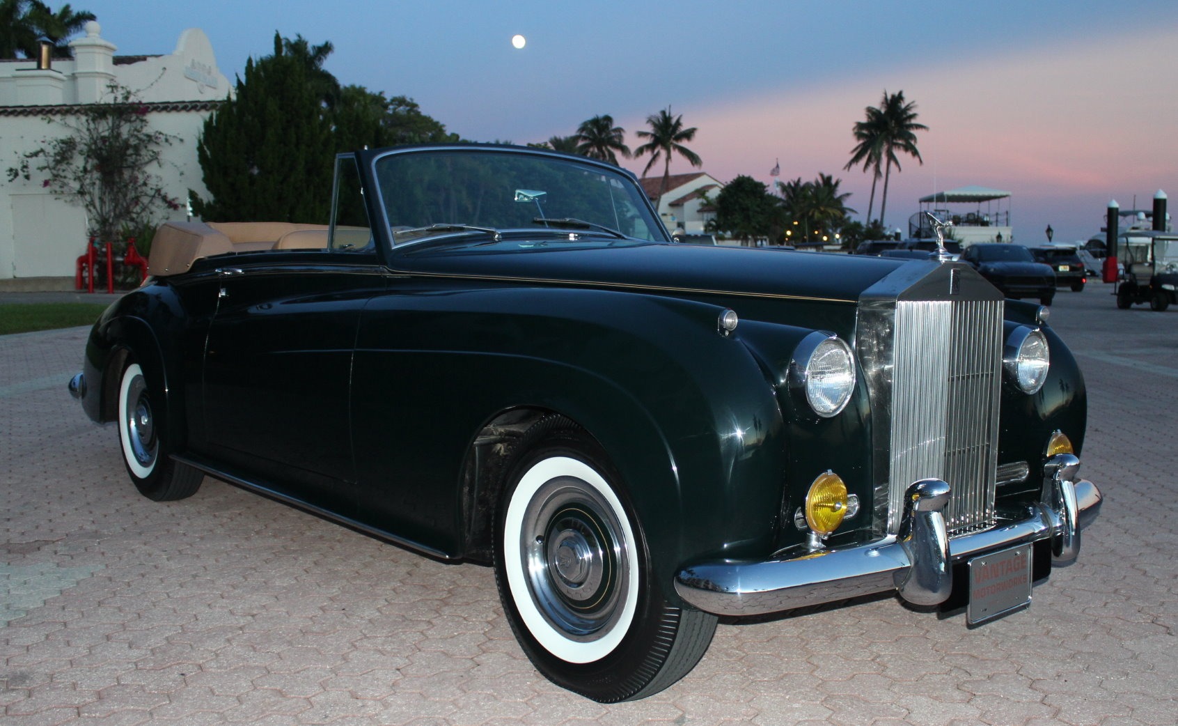 Used-1962-Rolls-Royce-Silver-Cloud-II-HJ-Mulliner-Drophead-Coupe