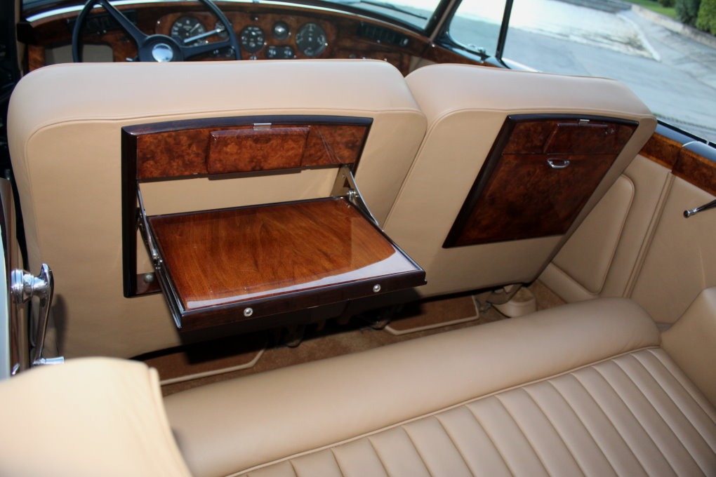 Used-1962-Rolls-Royce-Silver-Cloud-II-HJ-Mulliner-Drophead-Coupe