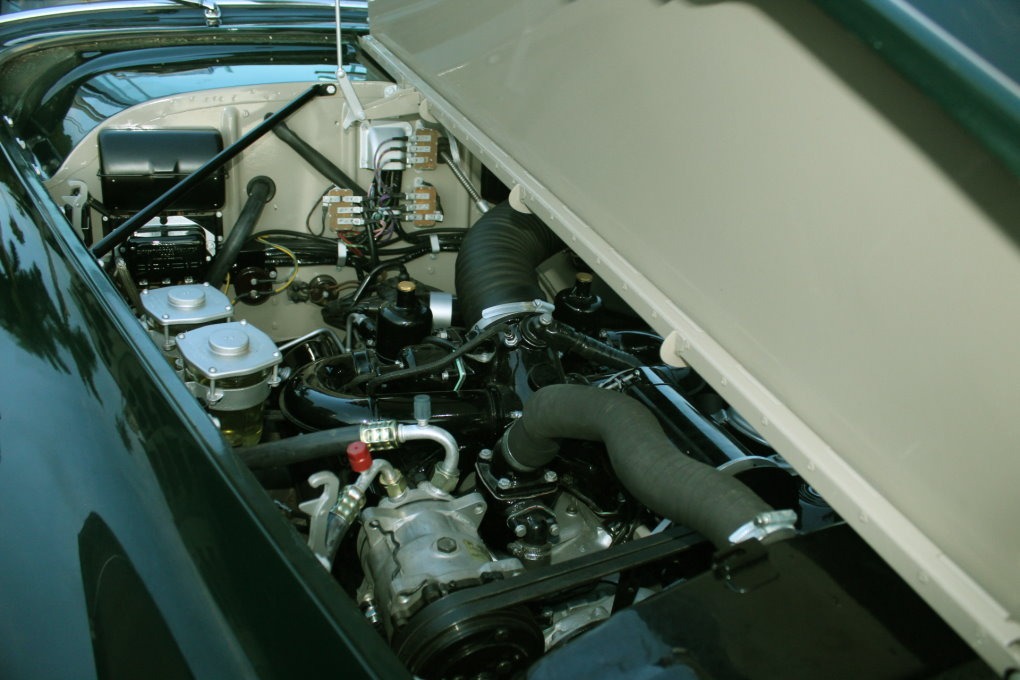 Used-1962-Rolls-Royce-Silver-Cloud-II-HJ-Mulliner-Drophead-Coupe