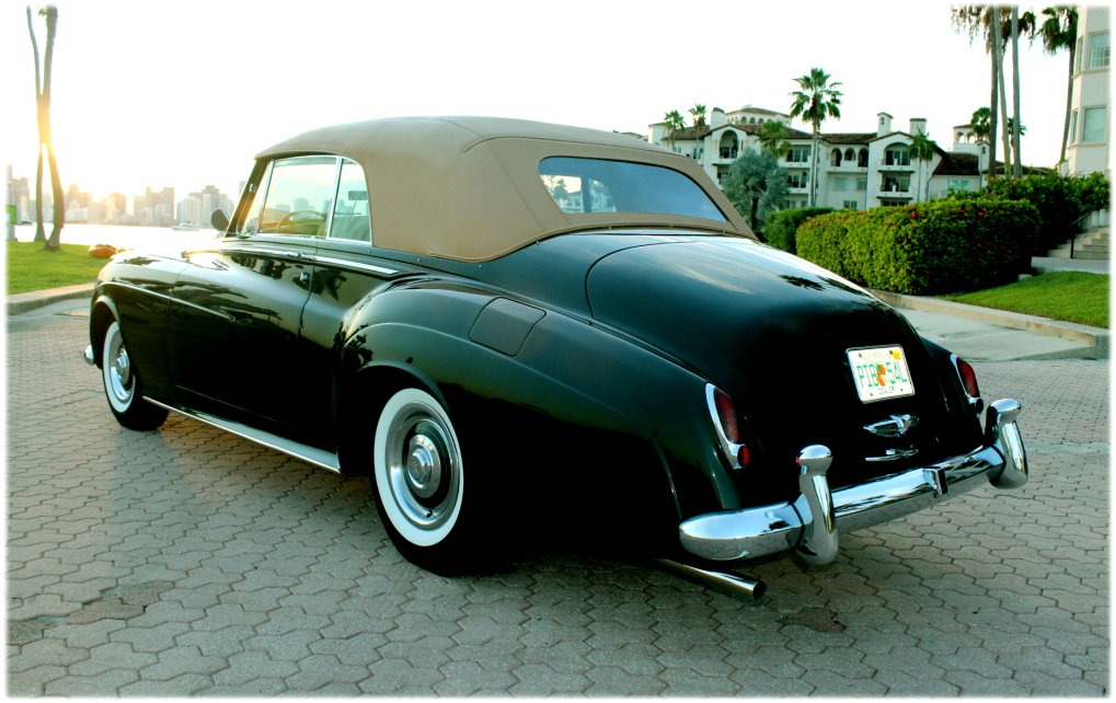 Used-1962-Rolls-Royce-Silver-Cloud-II-HJ-Mulliner-Drophead-Coupe