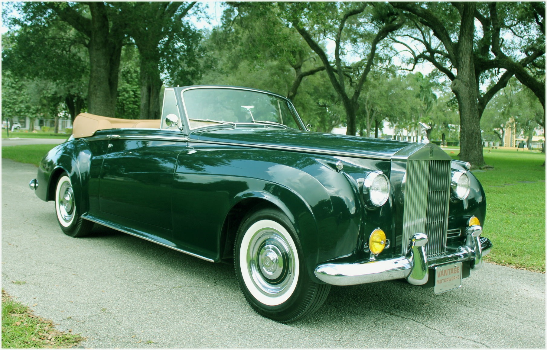 Used 1962 Rolls-Royce Silver Cloud II H.J. Mulliner Drophead Coupe | North Miami, FL