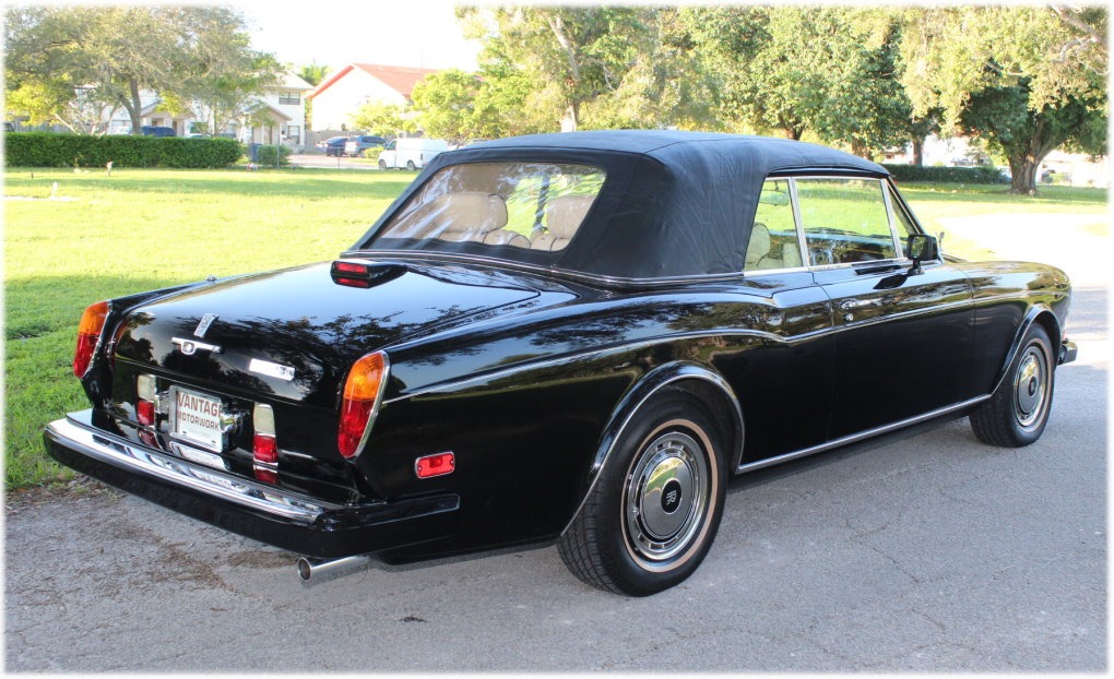 Used-1990-Rolls-Royce-Corniche-III