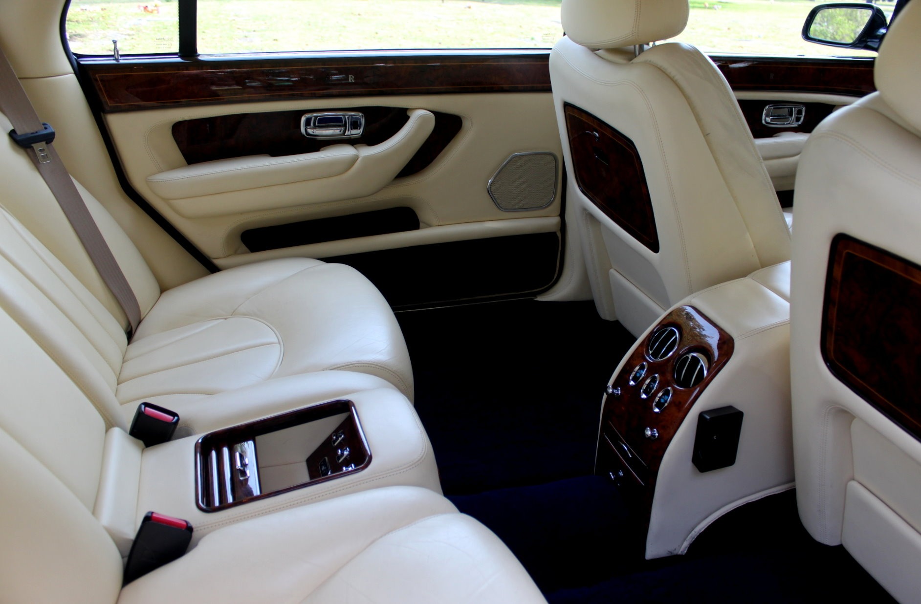 Used-2001-Rolls-Royce-Silver-Seraph-Park-Ward-Long-Wheelbase