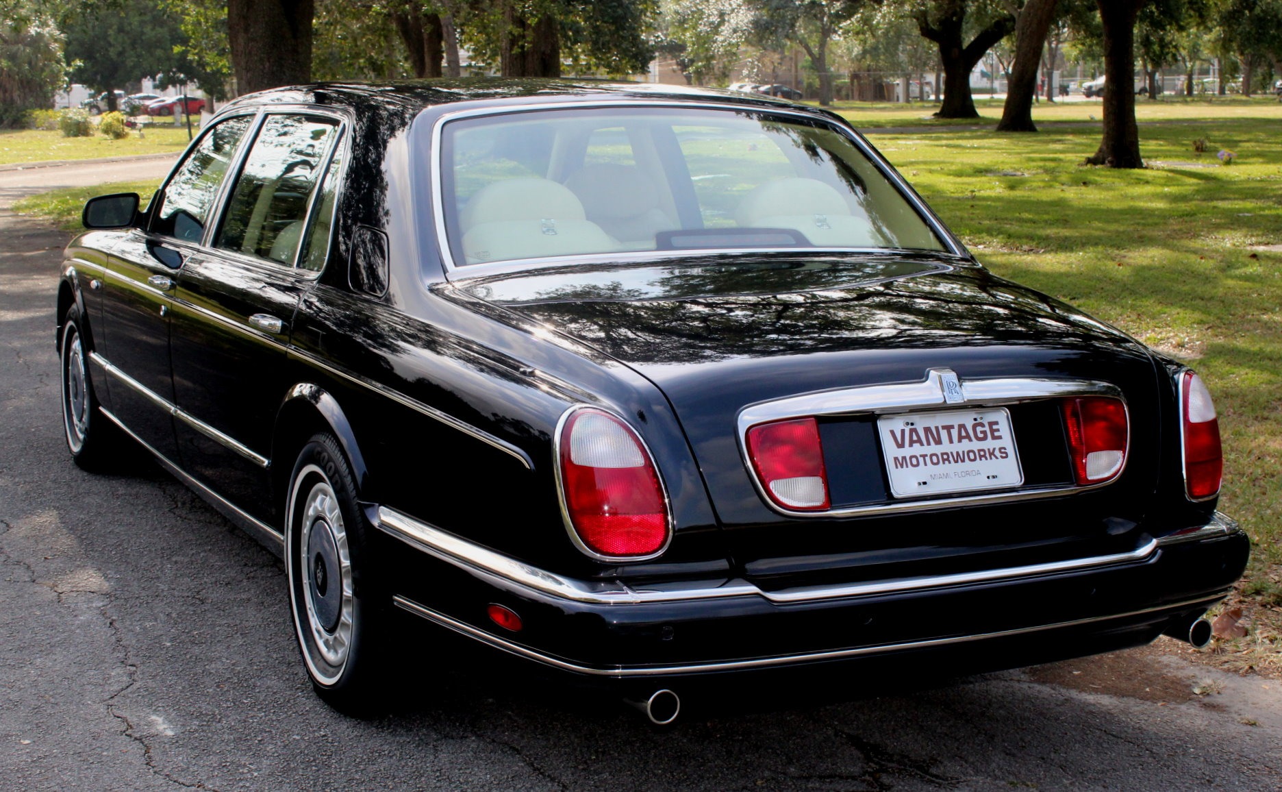 Used-2001-Rolls-Royce-Silver-Seraph-Park-Ward-Long-Wheelbase