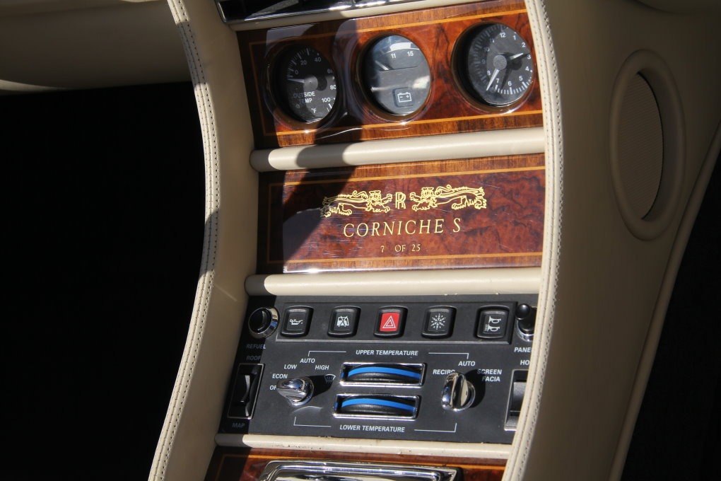 Used-1995-Rolls-Royce-Corniche-S