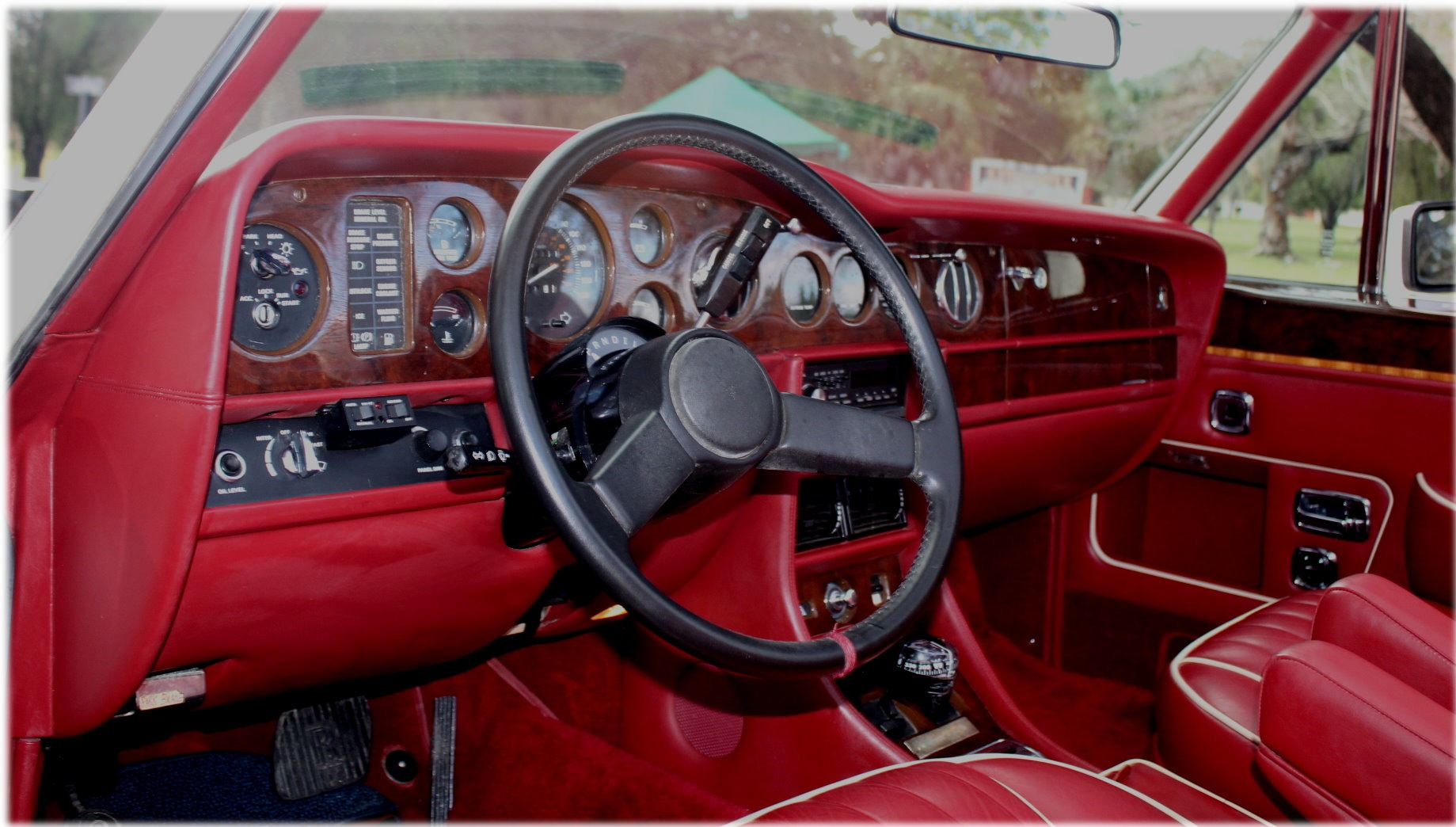 Used-1988-Rolls-Royce-Corniche-II