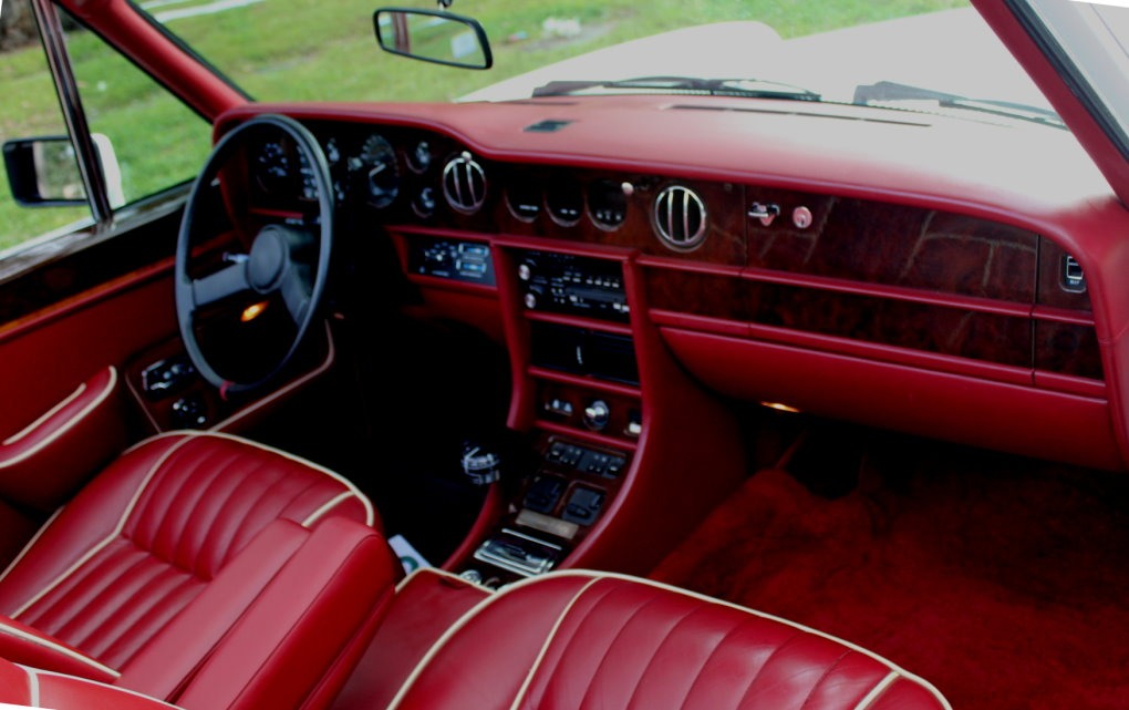 Used-1988-Rolls-Royce-Corniche-II