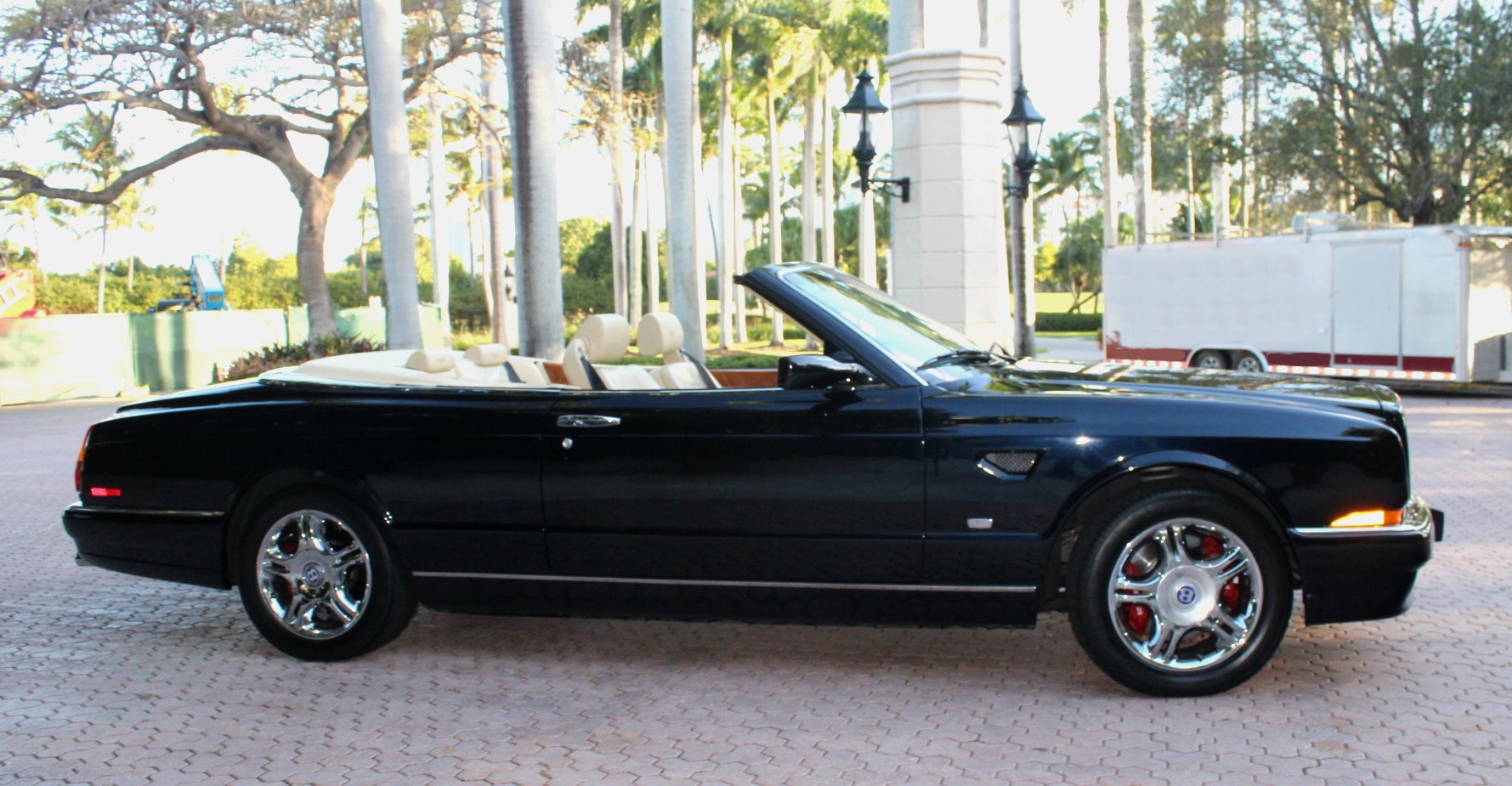 Used-2003-Bentley-Azure-Mulliner-Final-Series-Performance-Edition