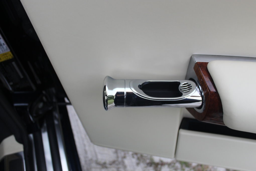 Used-2011-Rolls-Royce-Phantom-Drophead-Coupe