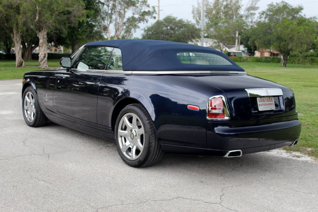 Used-2011-Rolls-Royce-Phantom-Drophead-Coupe