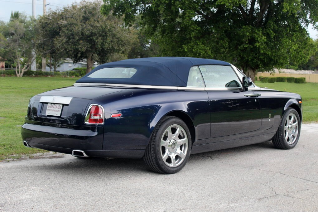 Used-2011-Rolls-Royce-Phantom-Drophead-Coupe