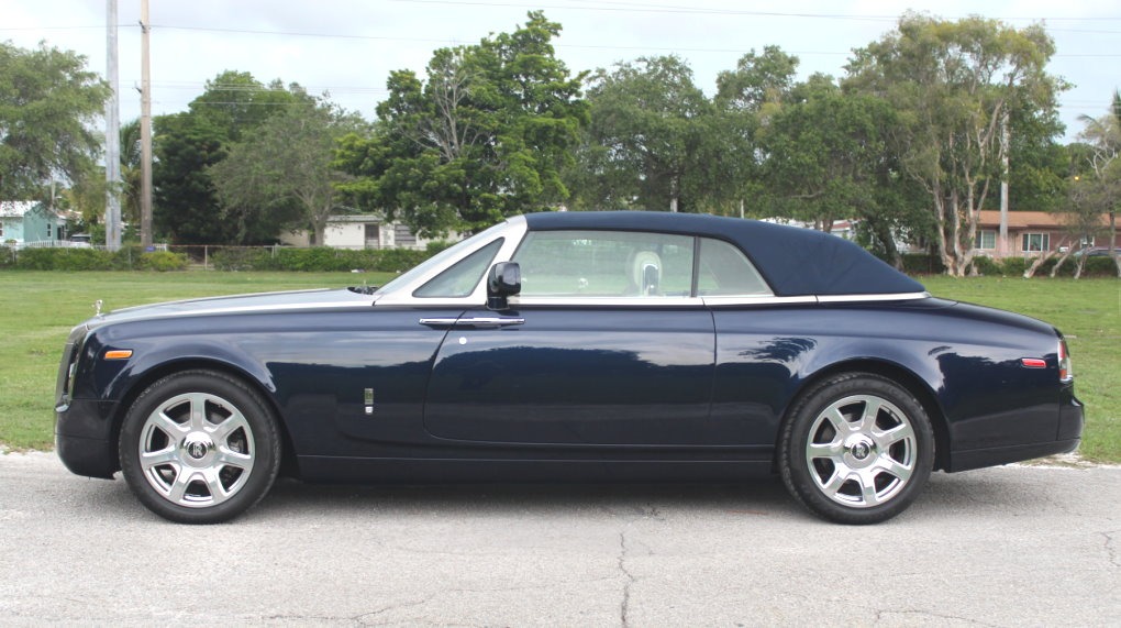 Used-2011-Rolls-Royce-Phantom-Drophead-Coupe