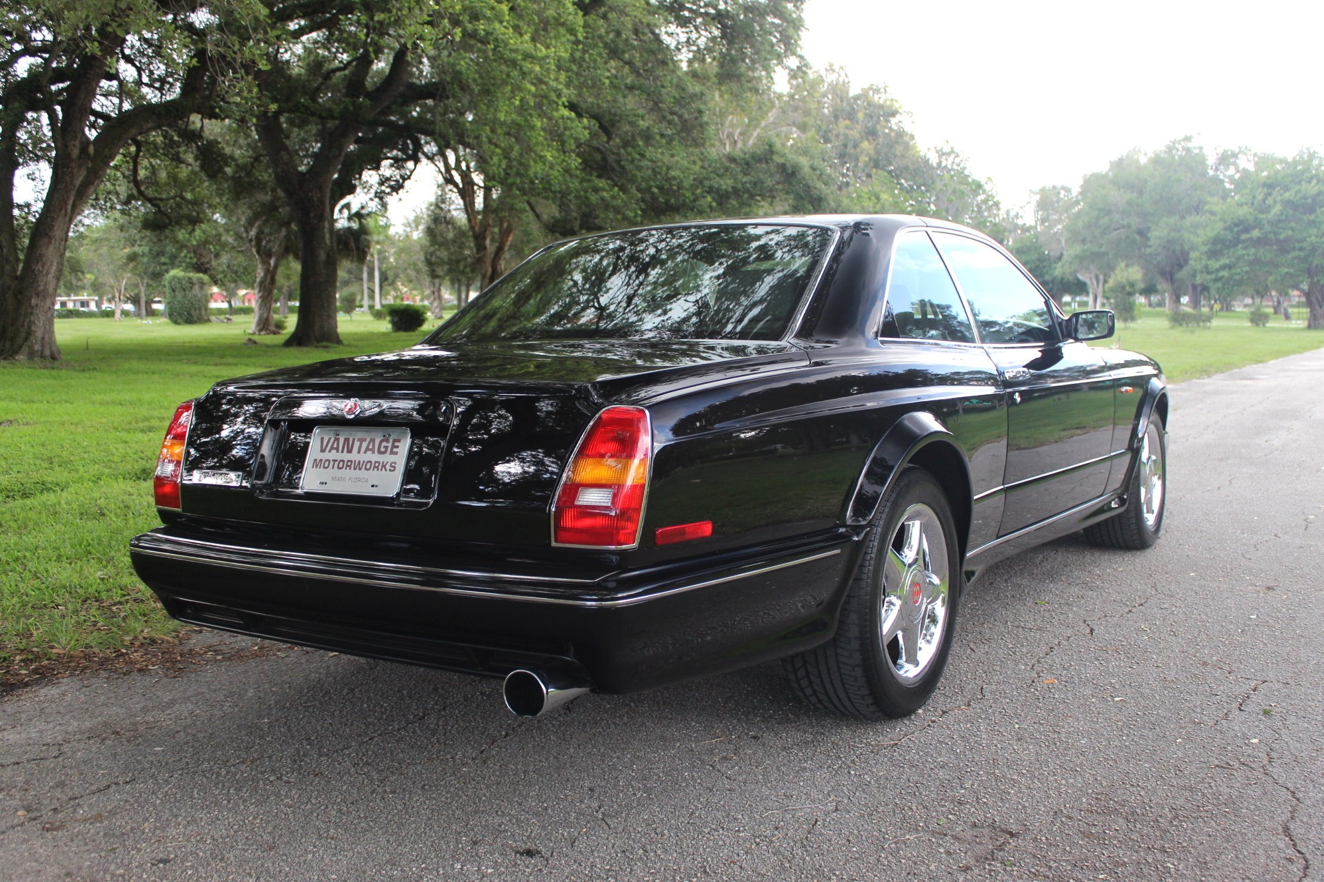 Used-1997-BENTLEY-CONTINENTAL-T