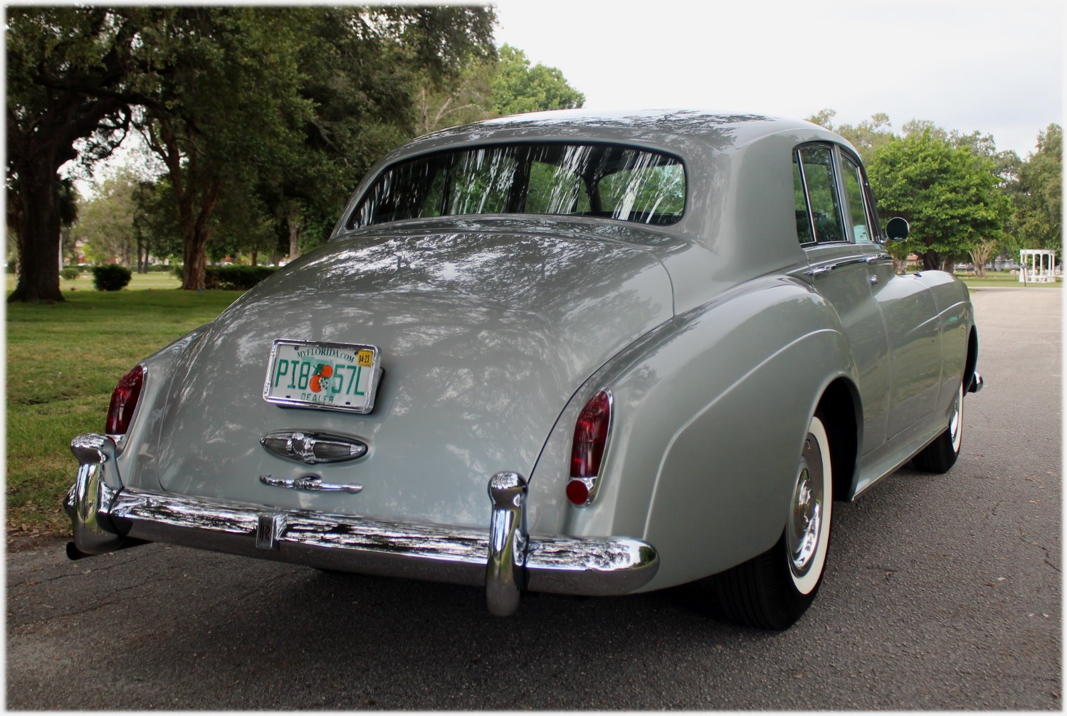Used-1965-Rolls-Royce-Silver-Cloud-III