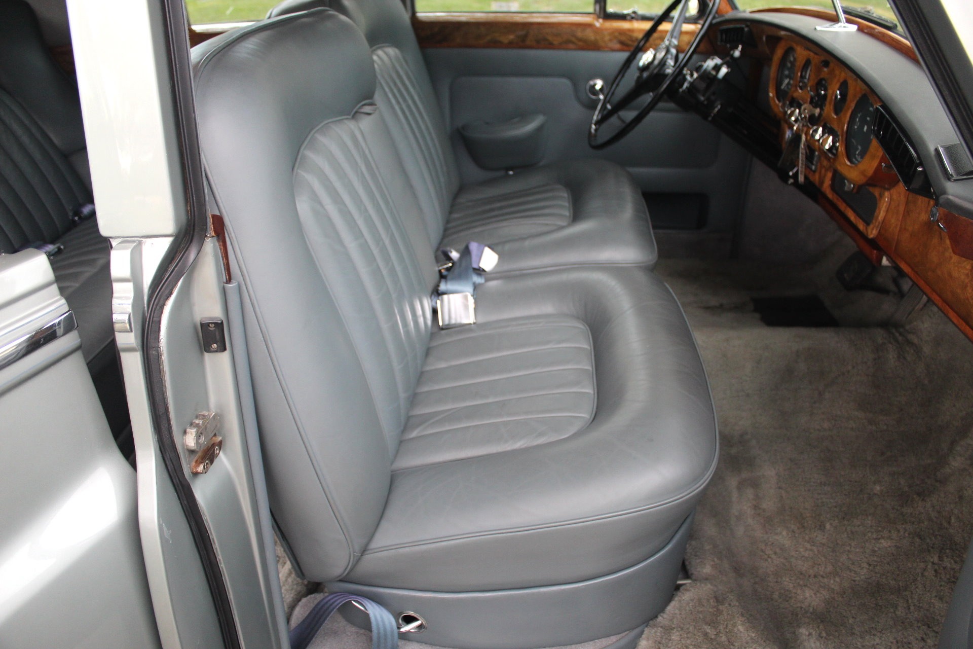 Used-1965-Rolls-Royce-Silver-Cloud-III