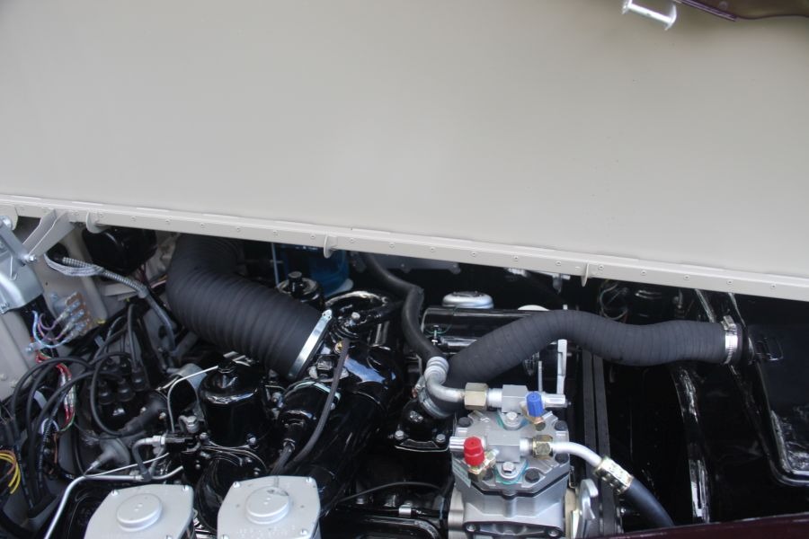 Used-1963-Rolls-Royce-Silver-Cloud-III-HJ-Mulliner-Drophead-Coupe