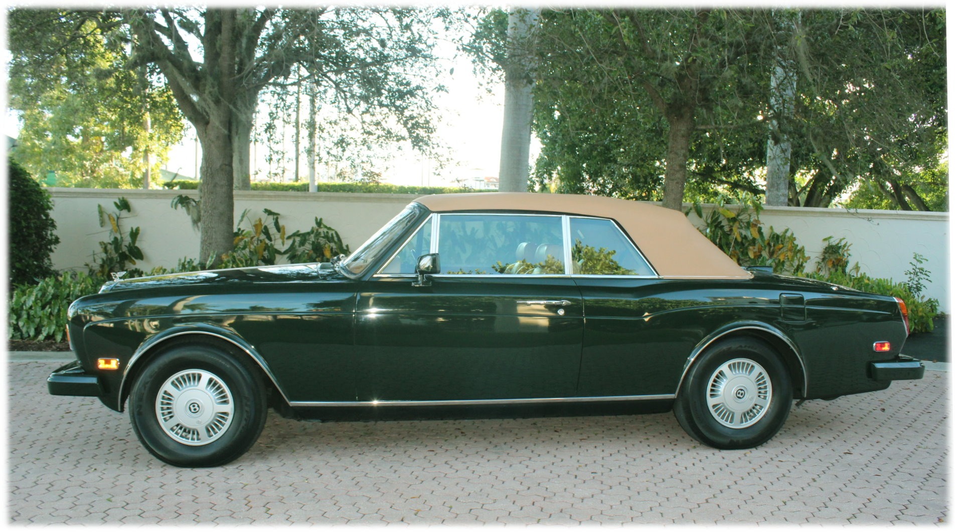 Used-1993-Bentley-Continental-IV-Convertible