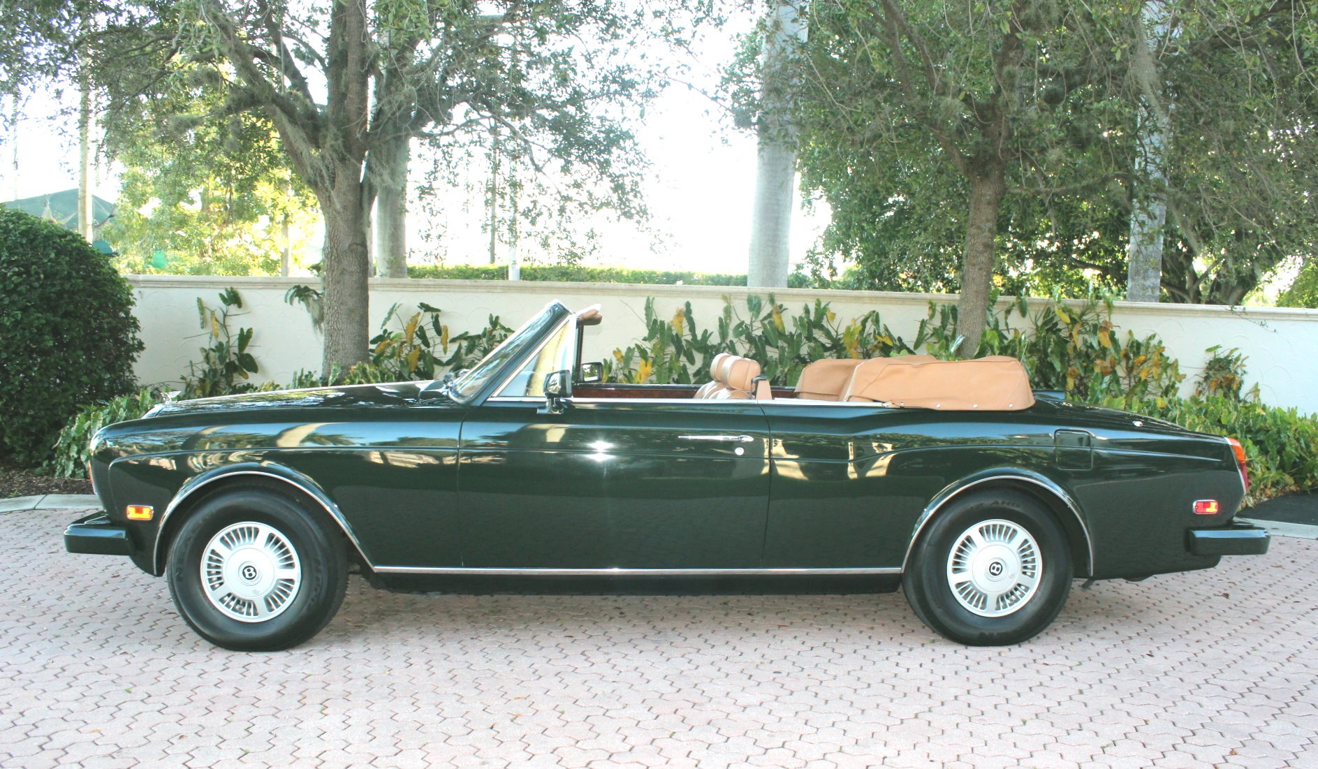 Used-1993-Bentley-Continental-IV-Convertible