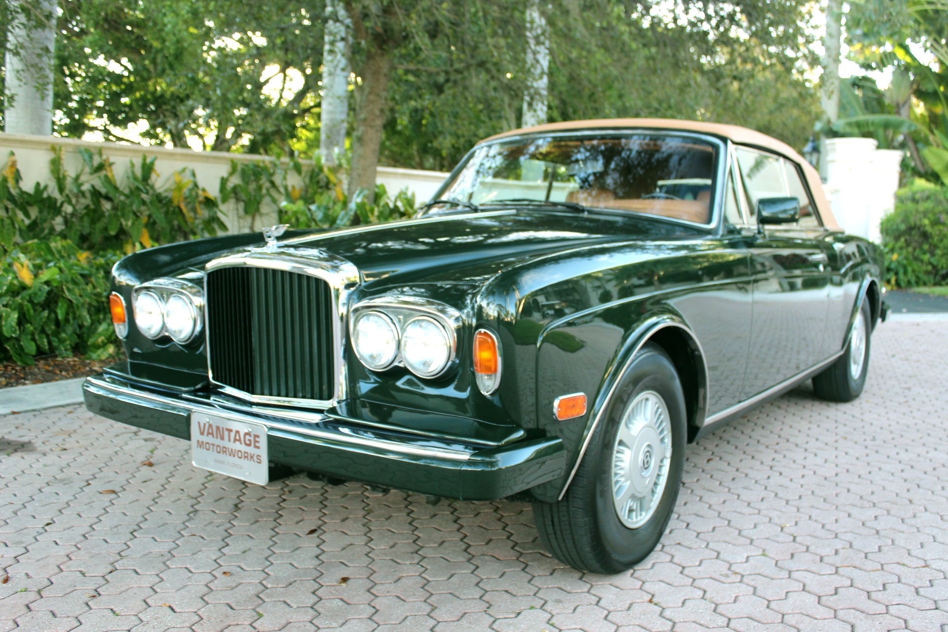 Used-1993-Bentley-Continental-IV-Convertible