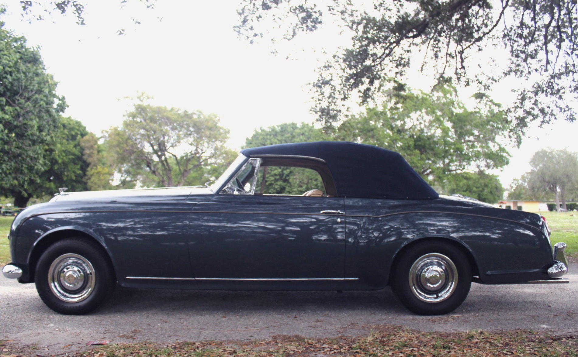 Used-1958-Bentley-S1-Continental-Convertible
