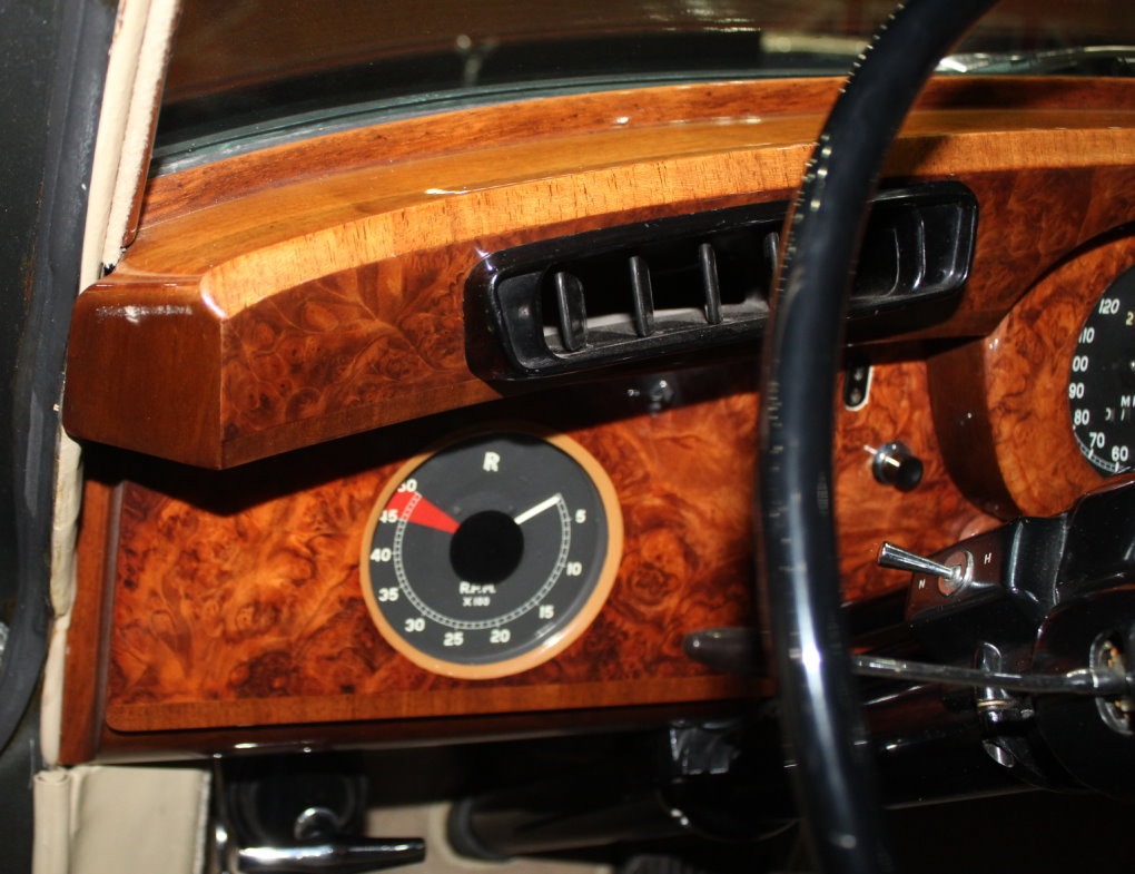 Used-1962-Rolls-Royce-Silver-Cloud-II-Standard-Sedan
