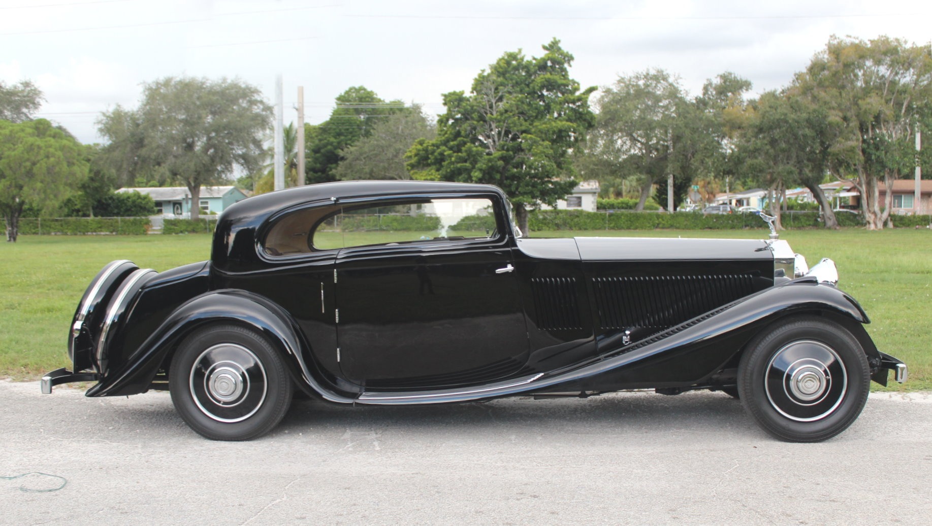 Used-1933-Rolls-Royce-Phantom-II-Continental-Short-Wheelbase-Touring-Coupe