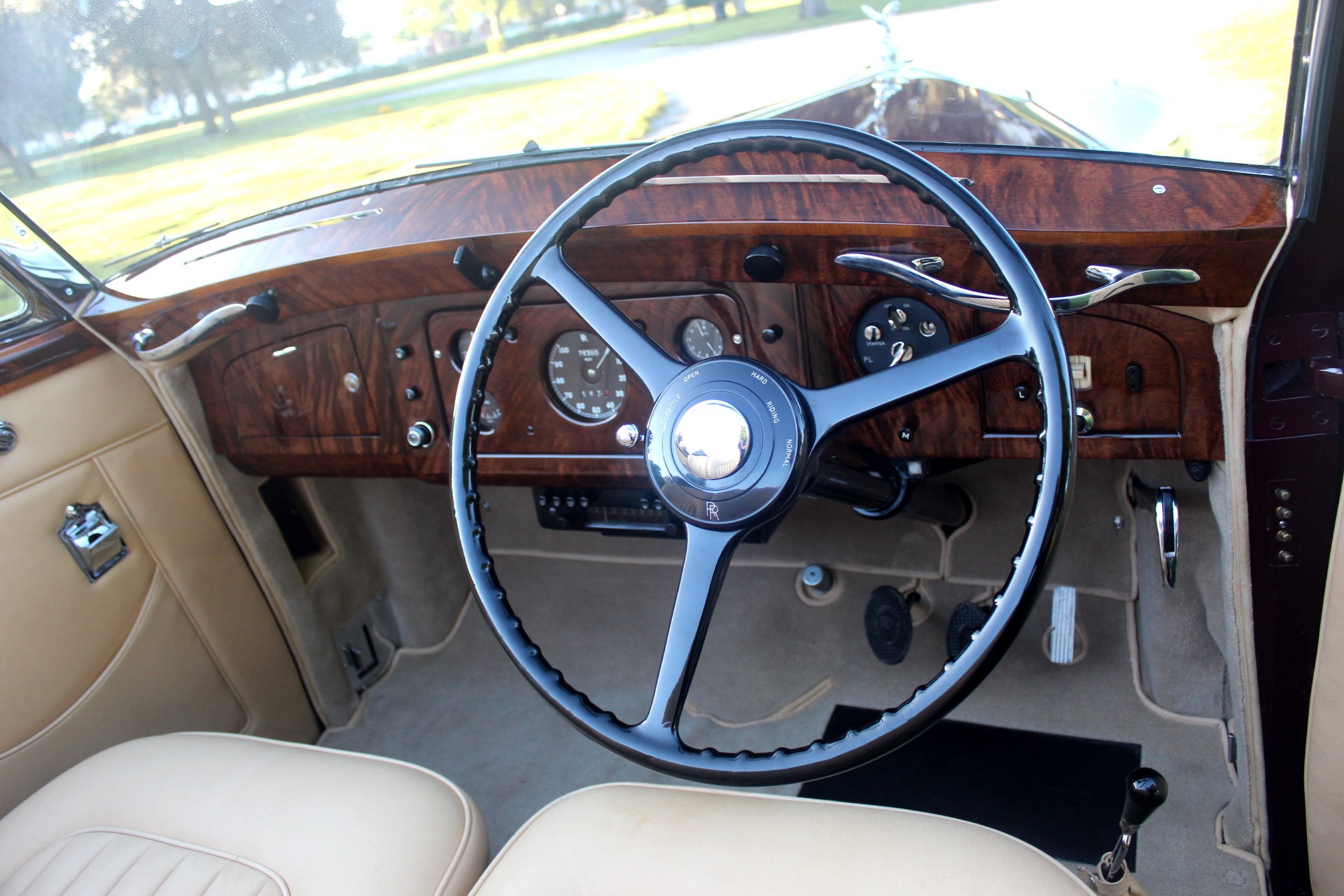 Used-1948-Rolls-Royce-Wraith-Drophead-Gurney-Nutting-/-James-Young