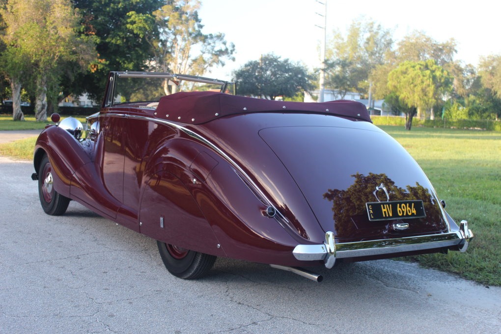 Used-1948-Rolls-Royce-Wraith-Drophead-Gurney-Nutting-/-James-Young