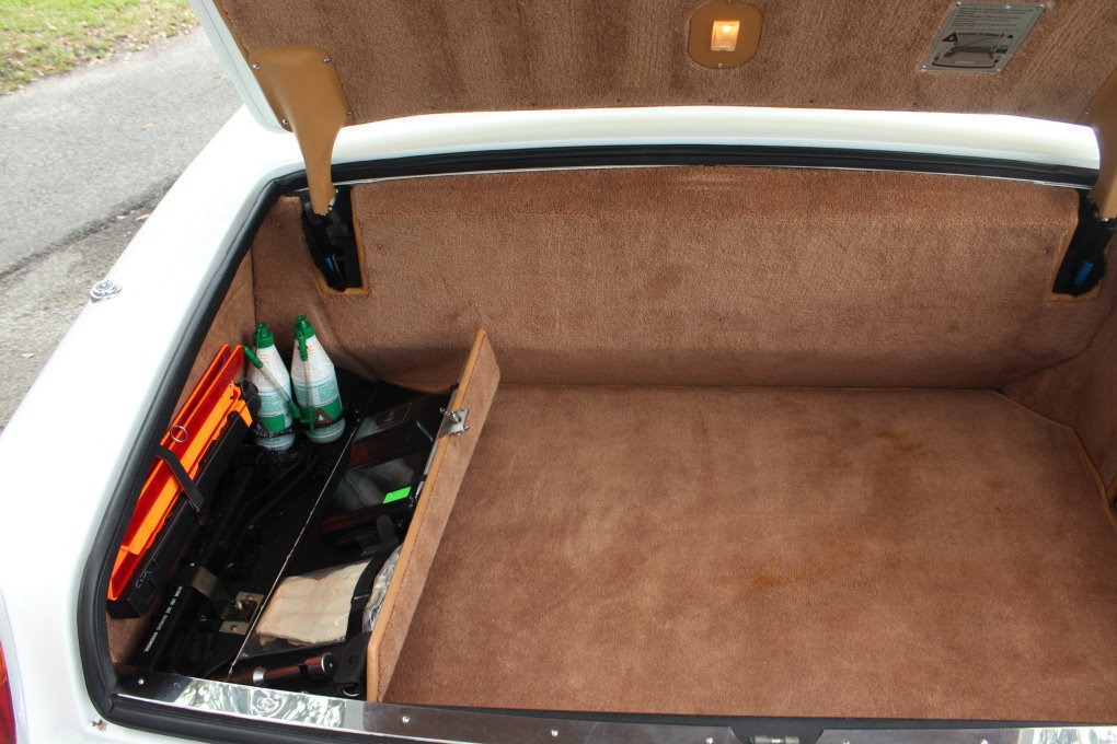 Used-1994-Rolls-Royce-Corniche-IV-2nd-Series