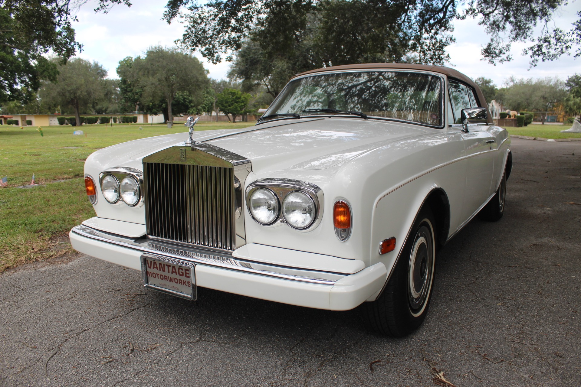 Used-1994-Rolls-Royce-Corniche-IV-2nd-Series