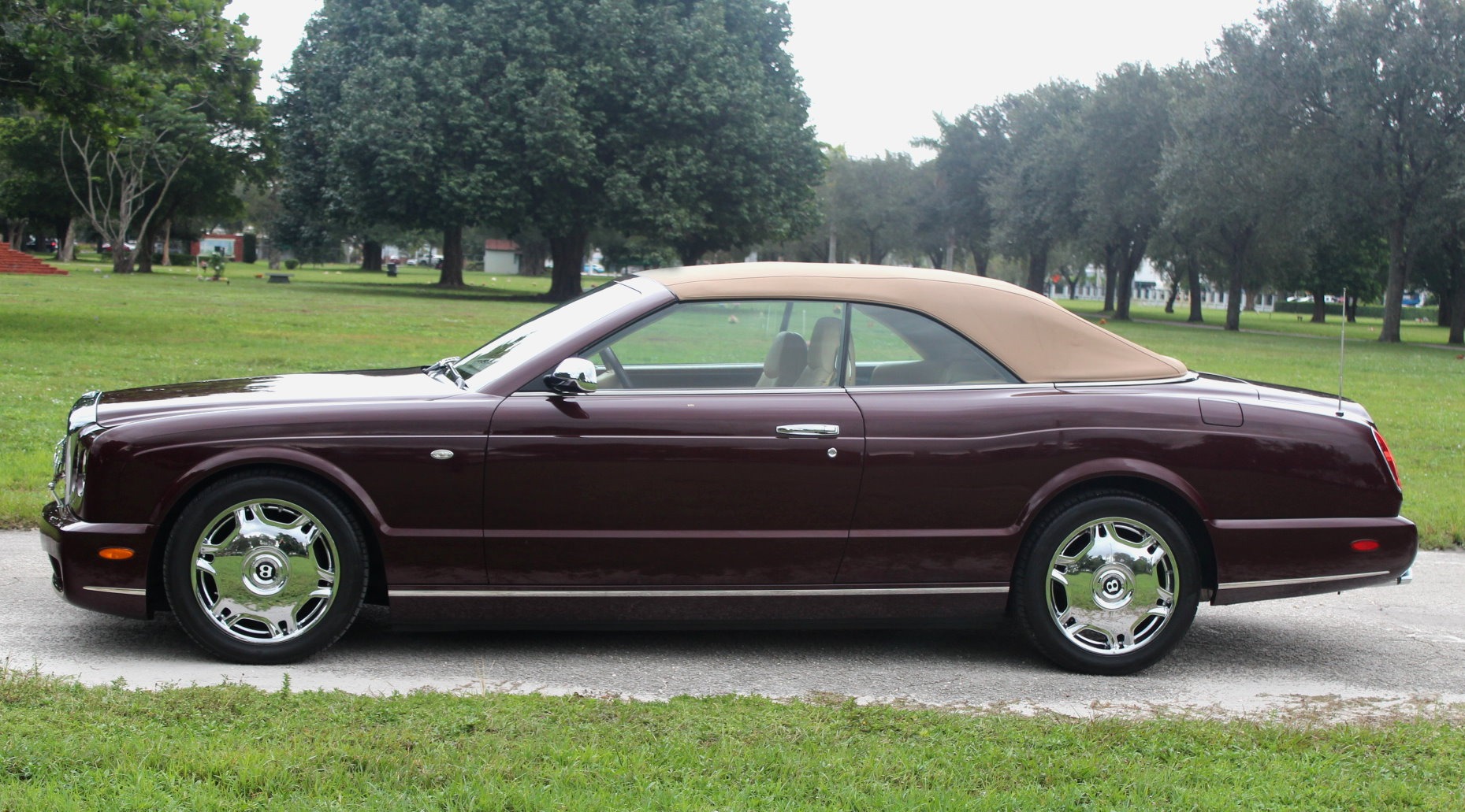 Used 2009 Bentley Azure | North Miami, FL