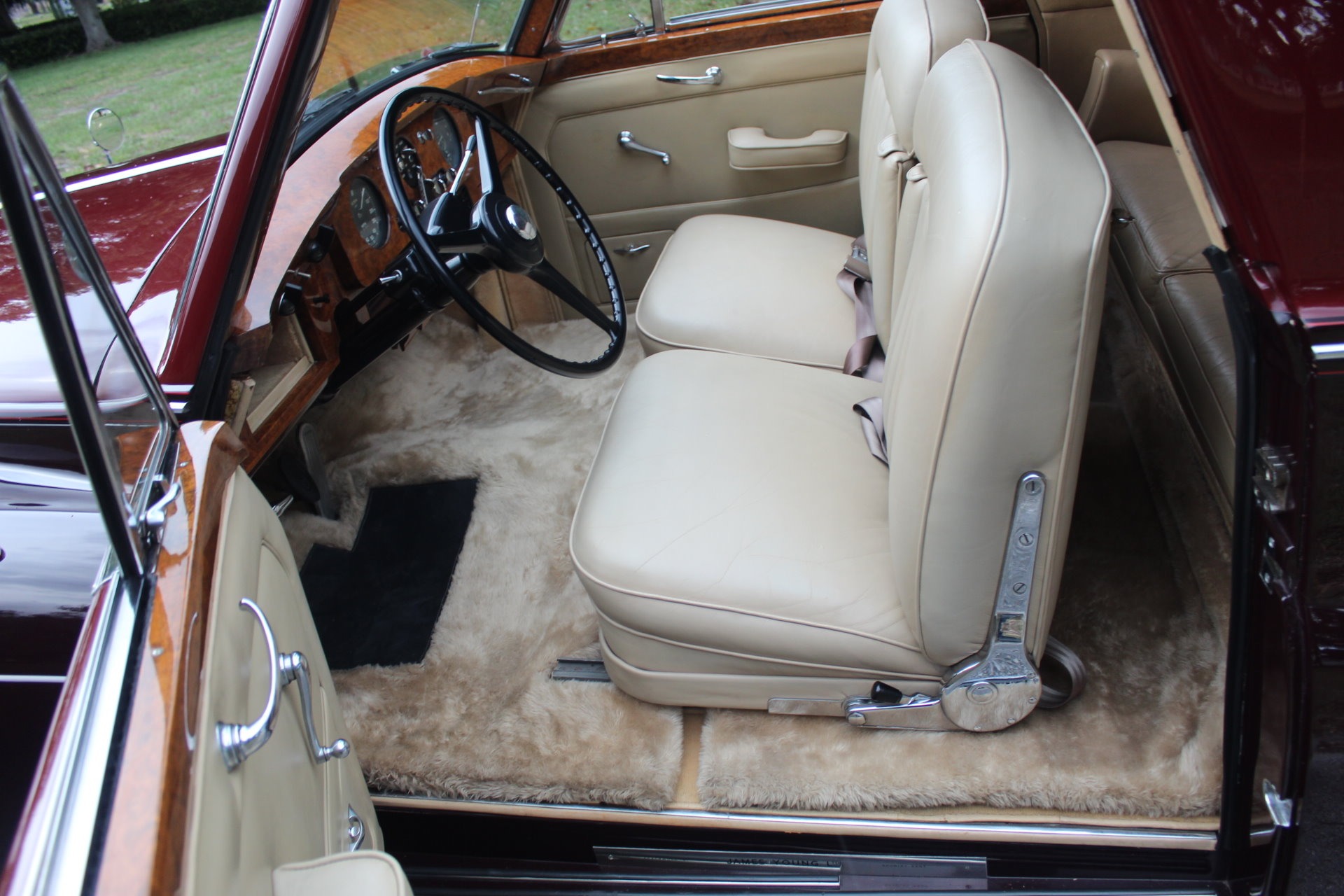Used-1958-Rolls-Royce-Silver-Cloud-2-Door-Sedanca-Coupe